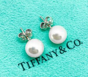 Tiffany & Co. Ziegfeld 8mm Freshwater Pearl Stud Earrings in Sterling Silver